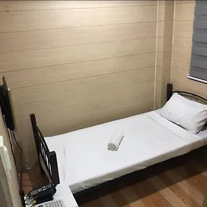 Hotel Maine Residences Leveriza, Pasay
