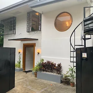Hotel Courtyard, Pasay